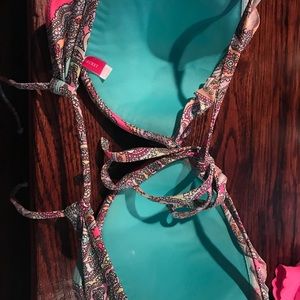 Victoria’s Secret bikini top